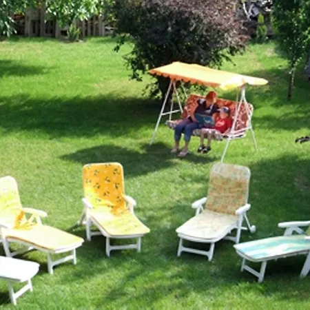 Ilona Apartmanhaz Apartament