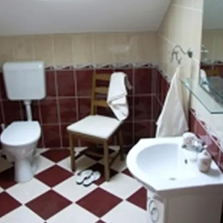 Apartament Ilona Apartmanhaz *