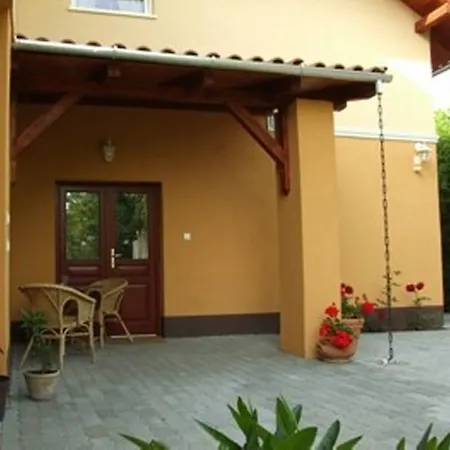 דירה Ilona Apartmanhaz