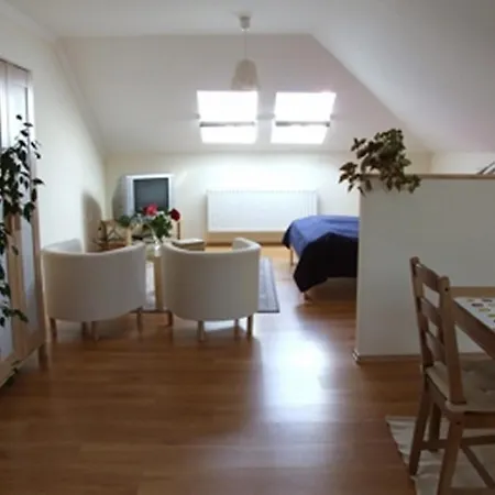 Ilona Apartmanhaz