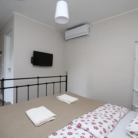 Ilona Apartmanhaz