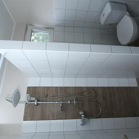 Ilona Apartmanhaz * Komárom