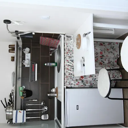 Apartament Ilona Apartmanhaz *